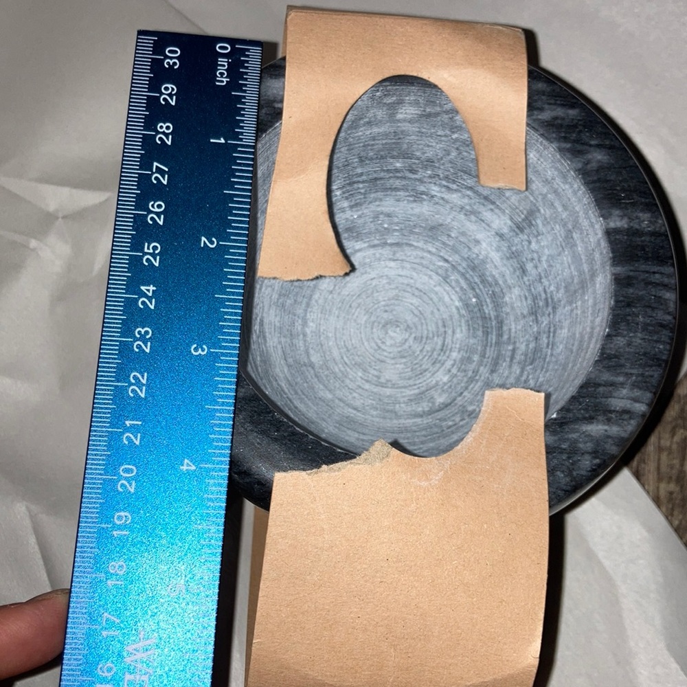 Well equipped kitchen mortar and pestle - Picture 4 of 5